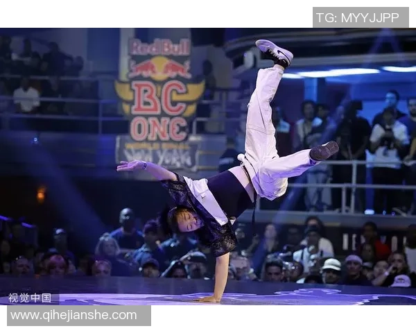 深圳街舞队荣登全国街舞状态排行榜第五名展现实力与风采 深圳街舞队荣登全国街舞状态排行榜第五名展现实力与风采